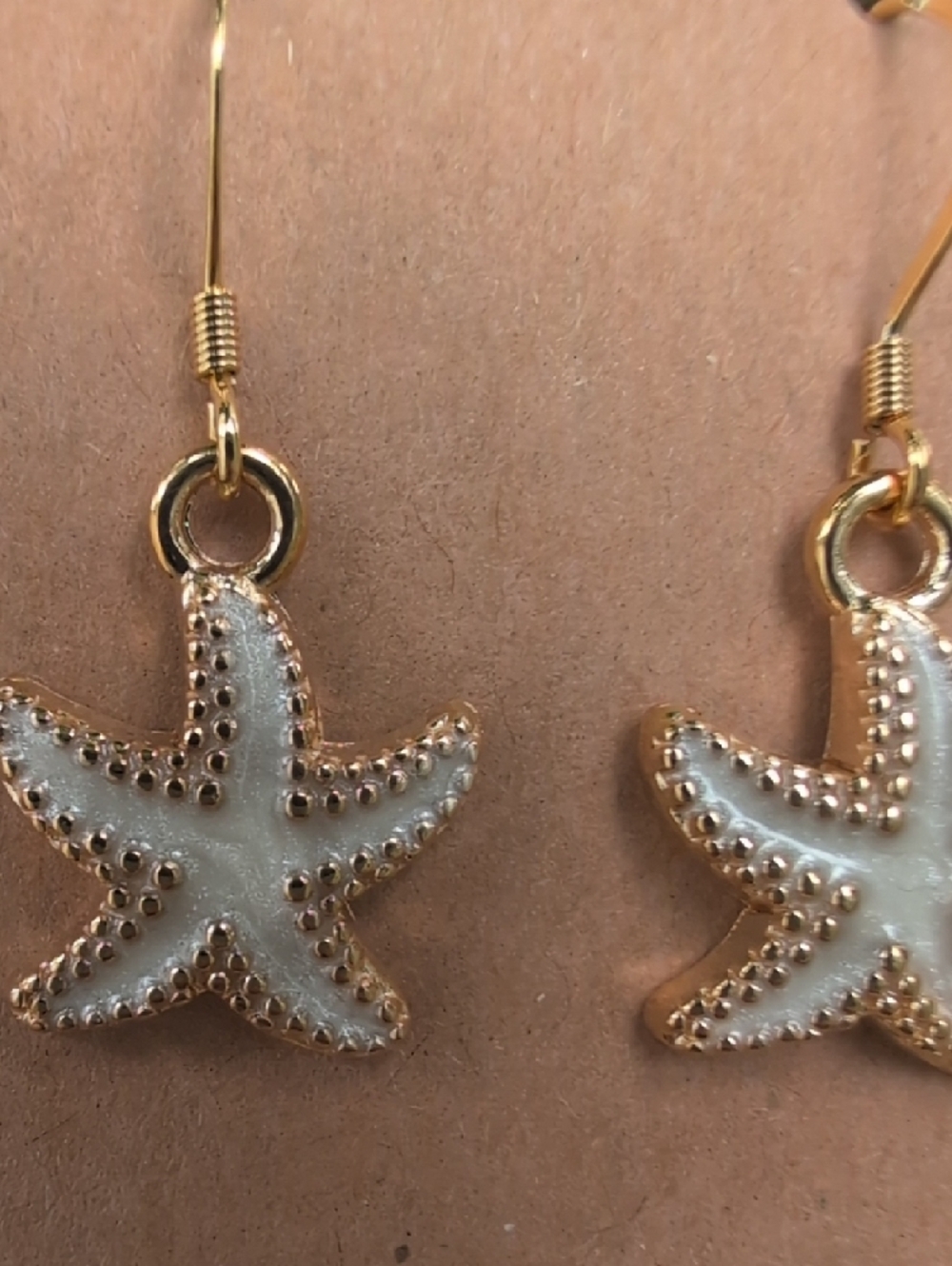 Starfish Drop Earrings - Picture 3 of 3
